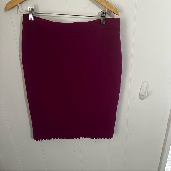 Ann Taylor Dresses & Skirts - Ann Taylor Purple Pencil Skirt Knee-Length